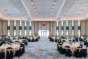 Không gian Ballroom tổ chức tiệc cưới tại Sóc Village