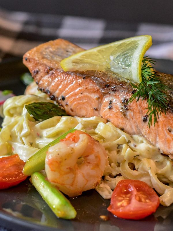 salmon-7216960_1920